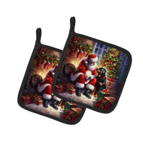 Rottweiler and Santa Claus Pair of Pot Holders Kitchen Heat Resistant Pot Holders Sets Oven Hot Pads for Cooking Baking BBQ, 7 1/2 x 7 1/2
