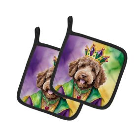 Labradoodle King of Mardi Gras Pair of Pot Holders Kitchen Heat Resistant Pot Holders Sets Oven Hot Pads for Cooking Baking BBQ, 7 1/2 x 7 1/2