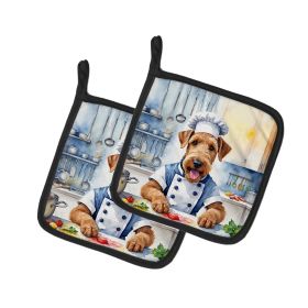 Airedale Terrier The Chef Pair of Pot Holders Kitchen Heat Resistant Pot Holders Sets Oven Hot Pads for Cooking Baking BBQ, 7 1/2 x 7 1/2